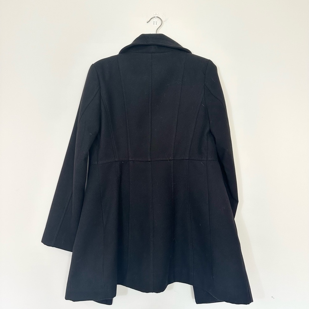Jessica Simpson Black Trench Coat with Notched Lapel and Long Sleeves - Picture 5 of 7